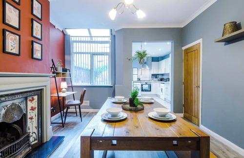 Chester House | Spacious Modern Chester Home - Great Location