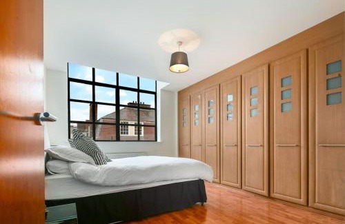 Shoreditch Apartment | Spacious modern flat in the heart of Shoreditch