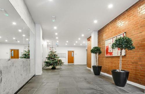 Shoreditch Apartment | Spacious modern flat in the heart of Shoreditch
