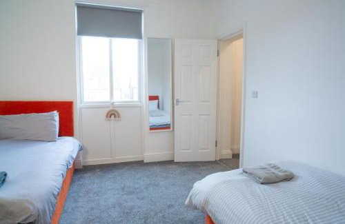 Cliftonville Apartment | Spacious & Modern Margate Apartments