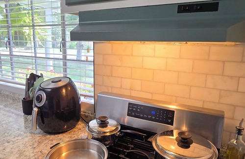 Mount Dora House | Spacious Mount Dora home w/suite & backyard oasis