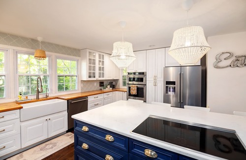 Wilmington House | Spacious N Wilm 4 BR w/bright, open. kitchen