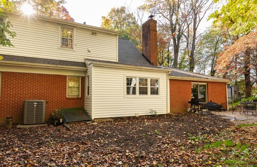 Wilmington House | Spacious N Wilm 4 BR w/bright, open. kitchen