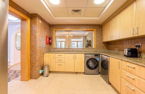 Palm Jumeirah Apartment | Spacious New Furnished 2br M Palm Jumeirah