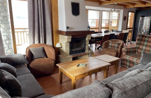 Vallandry Ski Chalet | Spacious newly renovated 10 person chalet situated directly on the piste