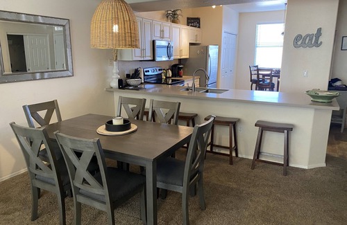 North Scottsdale Condo | Spacious North Scottsdale Condo with garage just steps from the pool!