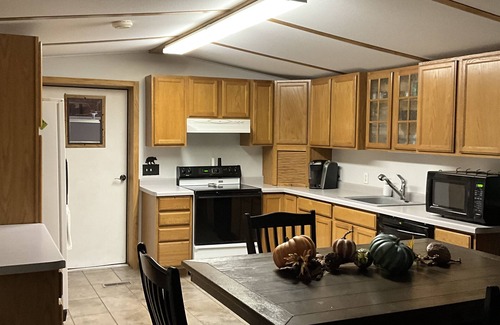 Eagle River House | Spacious Northwoods Retreat: Perfect for Families & Friends on Sugar Camp Chain