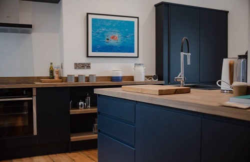 Norwich Apartment | Spacious Norwich Lanes Apartment with Roof Terrace