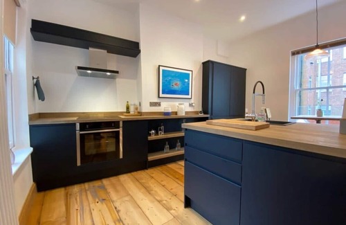 Norwich Apartment | Spacious Norwich Lanes Apartment with Roof Terrace