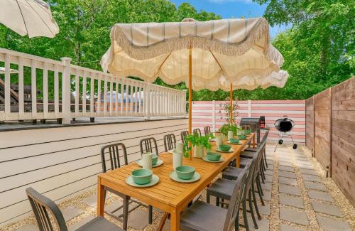 Eastside Promise Neighborhood House | Spacious Oasis 1 mi to Riverwalk