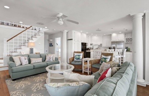 South Beach House | Spacious Oceanfront home near golf and pool, BHI