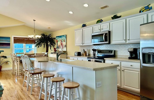 Atlantic Beach House | Spacious ocean view home. Just a 3 minute walk to the beach!