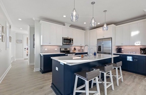 Carolina Beach House | Spacious oceanfront 7-bedroom house, almost new, made up of two full units
