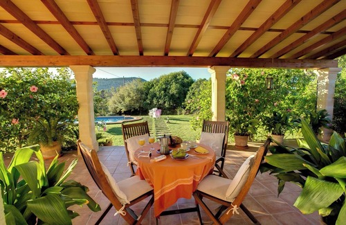 Pollensa Villa | Spacious One Bedroom Country House with A/C, Large Garden, Private Pool - 5 mins drive to Pollença!