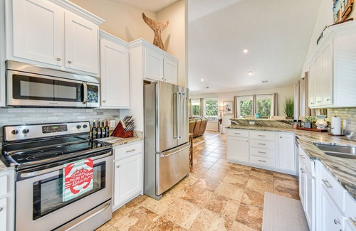Corolla House | Spacious Outer Banks Home - Golf & Beach Access!