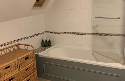 Rhayader Apartment | Spacious private apartment