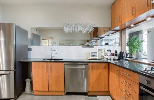 City Centre Glasgow Apartment | Spacious Property in the Heart of the City