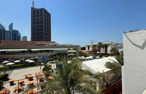Al Danah Apartment | Spacious Serenity 5BR Luxury Living Elegant Al Danah Retreat Near Corniche
