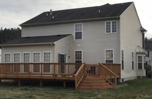 New Castle House | Spacious Single Family Home Near Water, Recreational Areas/Parks, and Shopping.