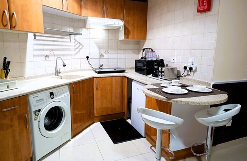 Jumeirah Lake Towers Apartment | Spacious Studio apartment in the Heart of JLT