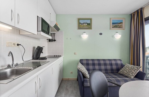 Blankenberge Apartment | Spacious studio near seafront
