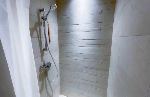 Nad Al Sheba Apartment | Spacious studio near Downtown
