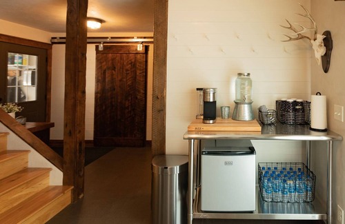 Bozeman House | Spacious studio! Quiet, clean & comfortable. Excellent location!
