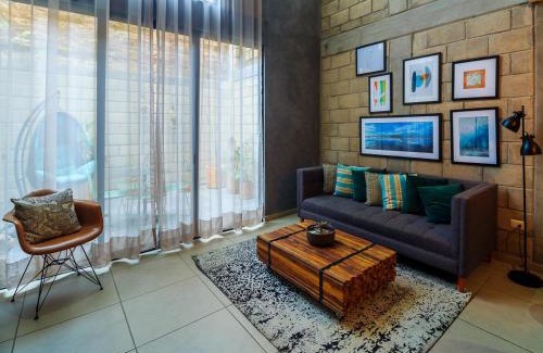 Downtown Guadalajara Apartment | Spacious Stylish Loft w Gym