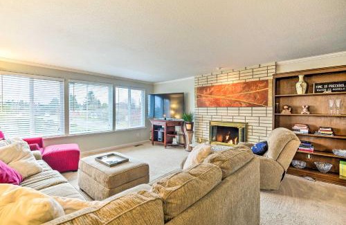West End House | Spacious Tacoma Getaway 2 Mi to Old Town!