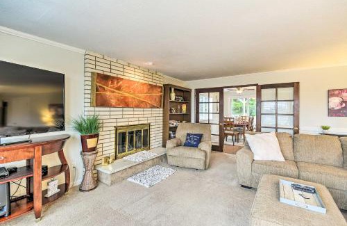 West End House | Spacious Tacoma Getaway 2 Mi to Old Town!