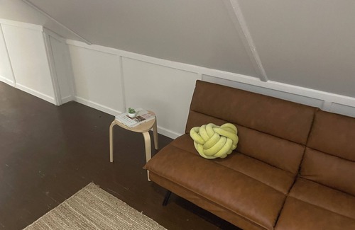 Cleveland Apartment | Spacious Third Floor Attic Apartment with and European Charm