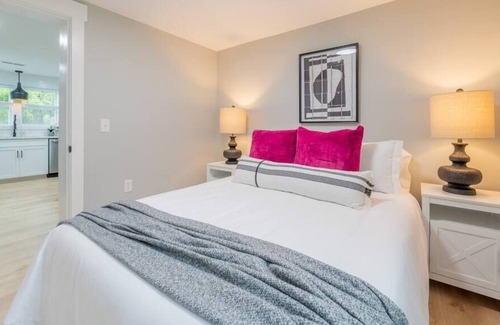 Blacksburg Villa | Spacious Three Bedroom Suite - Peaceful Setting