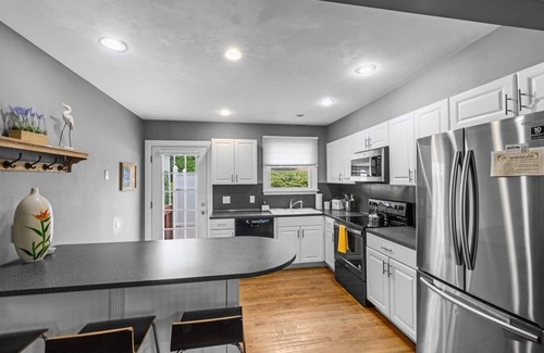 Narragansett House | Spacious throughout with an outdoor deck and bbq. Great for entertaining.
