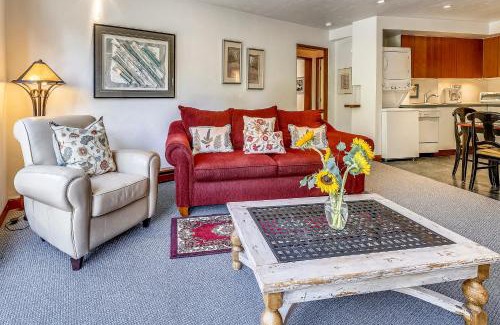 Aspen House | Spacious Top Floor Condo Aspen