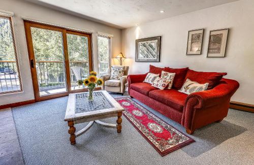 Aspen House | Spacious Top Floor Condo Aspen
