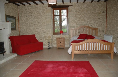 Aignan Other | Spacious, tranquil Gascon farmhouse in Gers with pool/WiFi, sleeps 8