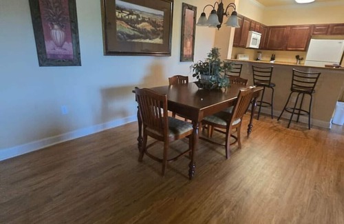 Four Corners Apartment | Spacious Two Bedroom Escape with Balcony