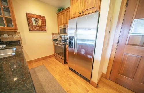 River Run Condo | Spacious Unit for a Large Group, Neas the Slopes!
