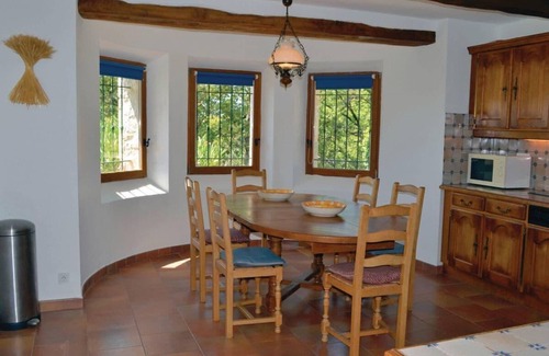 Callian Villa | Spacious Villa for 6 - amazing pool and views