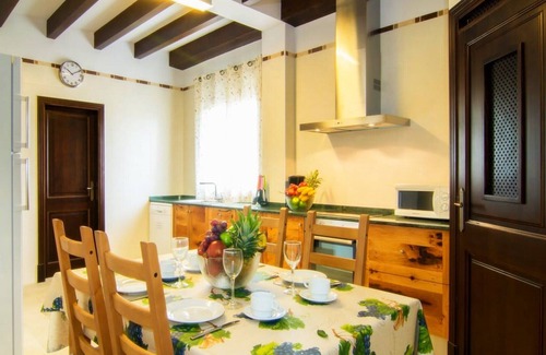 Petra Apartment | Spacious villa in the heart of the island.
