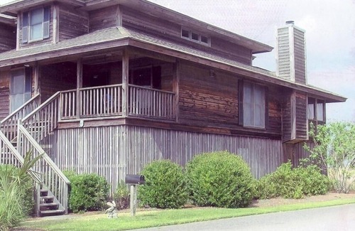Oceanmarsh Subdivision House | Spacious Villa! Ocean & Marsh Right Out Your Door!nGorgeous Sunrises & Sunsets!