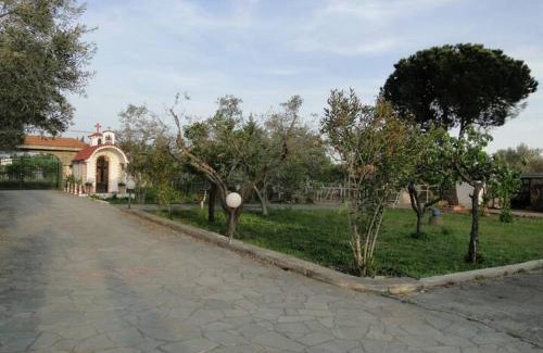 Kallikratia Apartment | Spacious Villa With View Near Beach