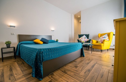 Naples City Centre Bed & Breakfast | Spaghetti House Napoli
