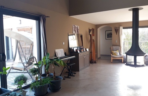 Pernes-les-Fontaines House | Spanish Ascienda-style villa on one level! Ideal for