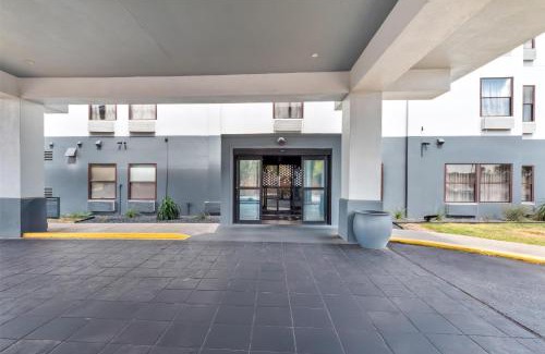 South Side Hotel | Spark By Hilton Corpus Christi Southeast