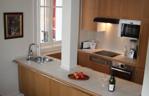 6th Arrondissement Apartment | Sparkling and sophisticated apartment near Luxembourg Gardens