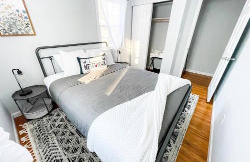Geyser Crest House | Sparkling Saratoga 3BR home near Track and SPAC Dogs