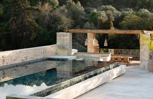 Mesi Villa | Spartacus Villa, a Countryside Bohemian Retreat