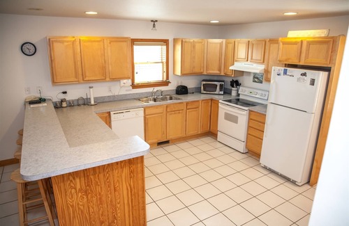 Buxton Cottage | Spartina is nested on the sound in Buxton, a beautiful view of the Pamlico Sound is just relaxing!