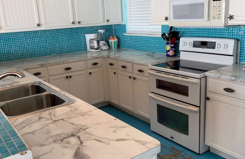 Terramar Beach House | Special Oct 1-7! OCEANFRONT! The Enchanted Sea Star!
